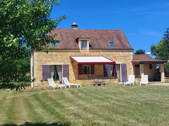 Claire Et Christelle managed Airbnb listing 2