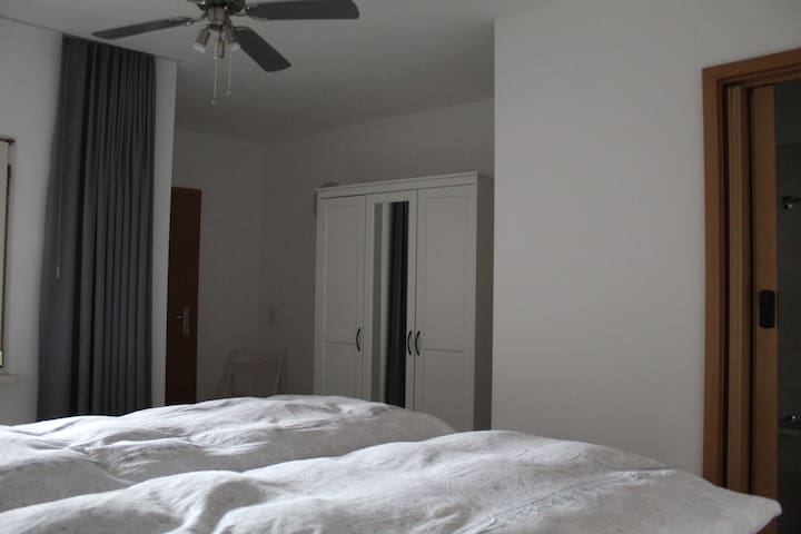 listing_image