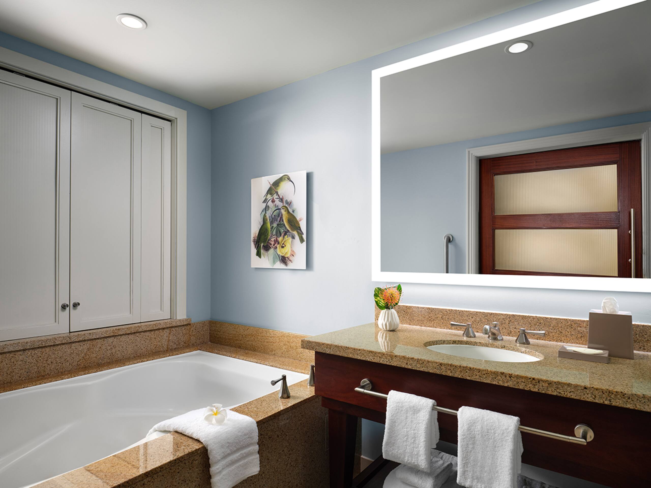 Condo in Lahaina · ★4.6 · 1 bedroom · 2 beds · 1 bath - Image 8