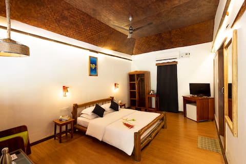 Classic Room | Wild Orchid Havelock