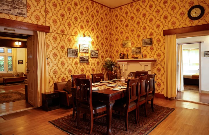8 BHK Heritage Private cottage in Central Shimla