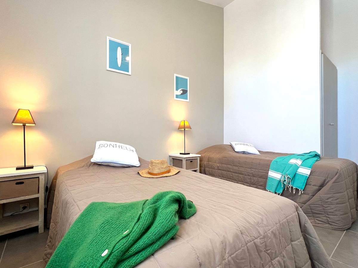 Dormitorio 2, 2 camas en 90*200.