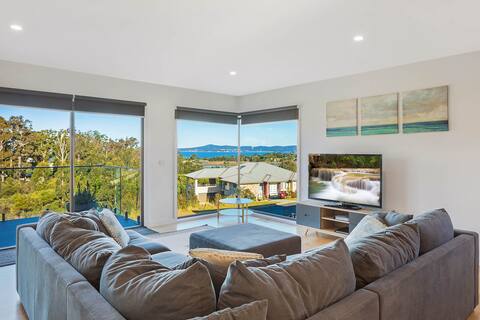 Kingfisher Retreat @ Eden Cove (5 Bedroom)