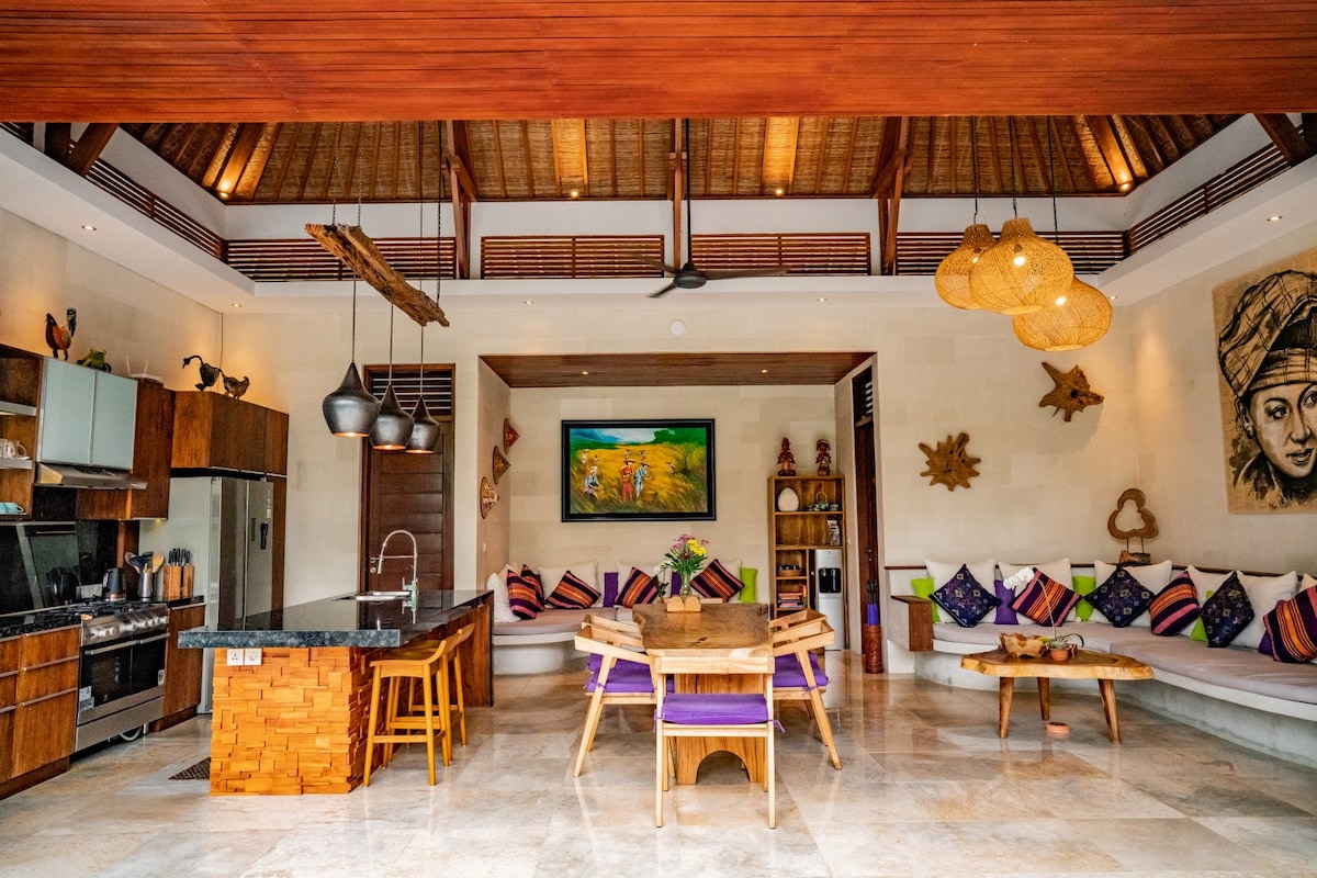 Villa in Ubud · ★4.93 · 3 bedrooms · 3 beds · 3.5 baths, Airbnb comparable