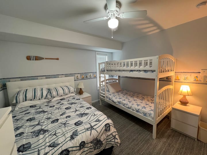 Back 1st Floor Bedroom ~ Sleeps 4