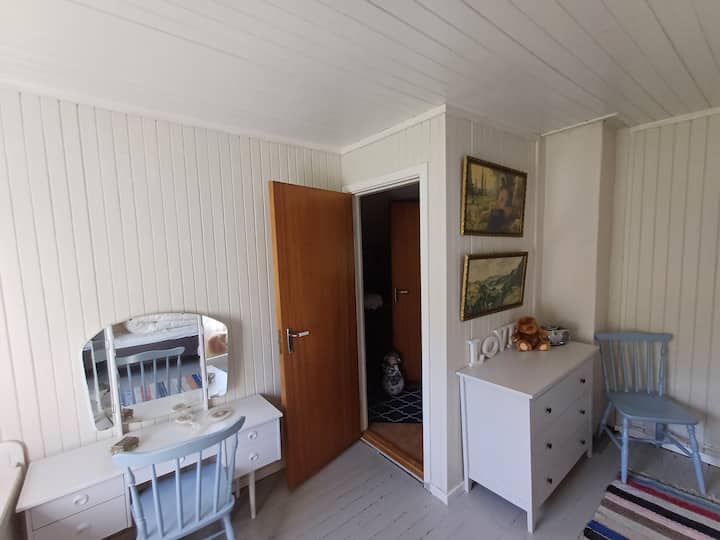 Dhomë gjumi 2