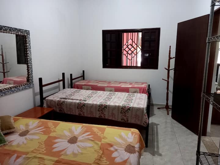 Chumba cha kwanza cha kulala 