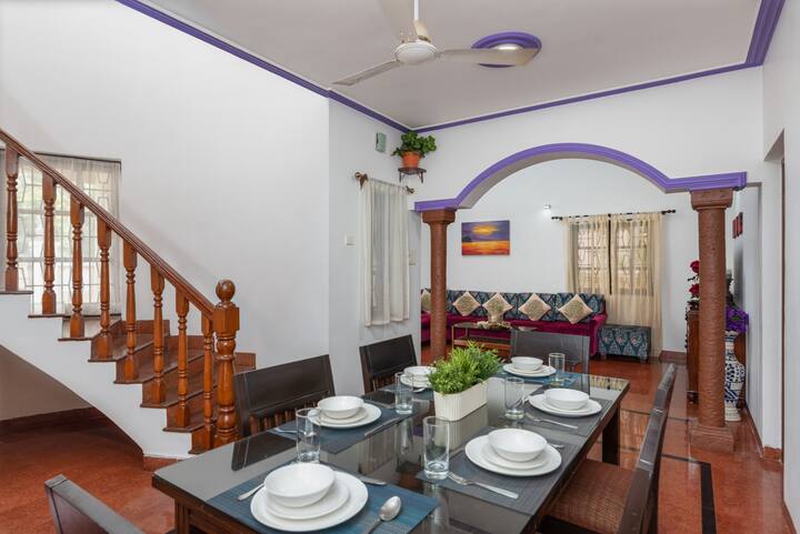Rent out a 3 BHK villa close to the beach