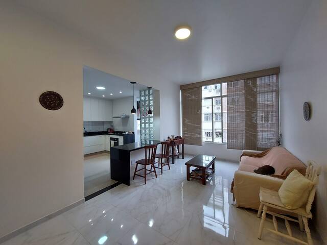 Rooms in Copacabana Rio de Janeiro gallery image 2