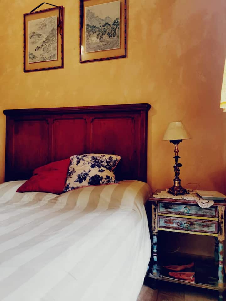 Quarto de Casal Lirio.