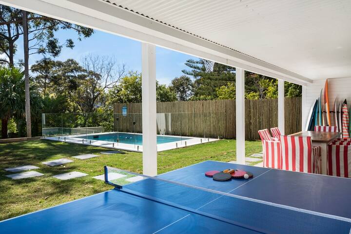 500 M from the beach with heated pool gallery image 2