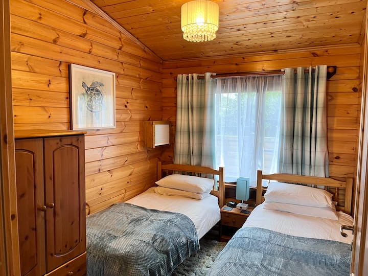 Cherry Lodge Twin Bedroom
Cedar Springs Log Cabins and Lodges
Heacham, Norfolk