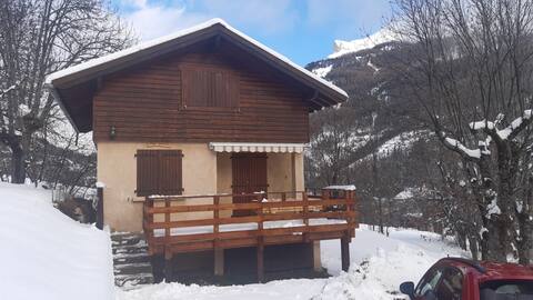 Val d'Allos, quiet and sunny chalet with Wifi