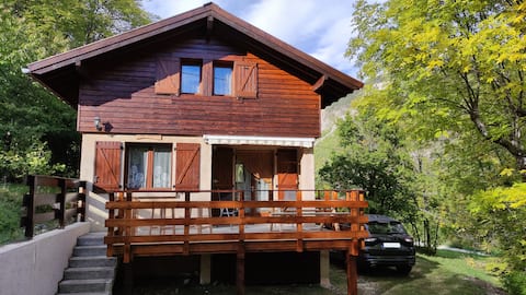 Val d'Allos, quiet and sunny chalet with Wifi