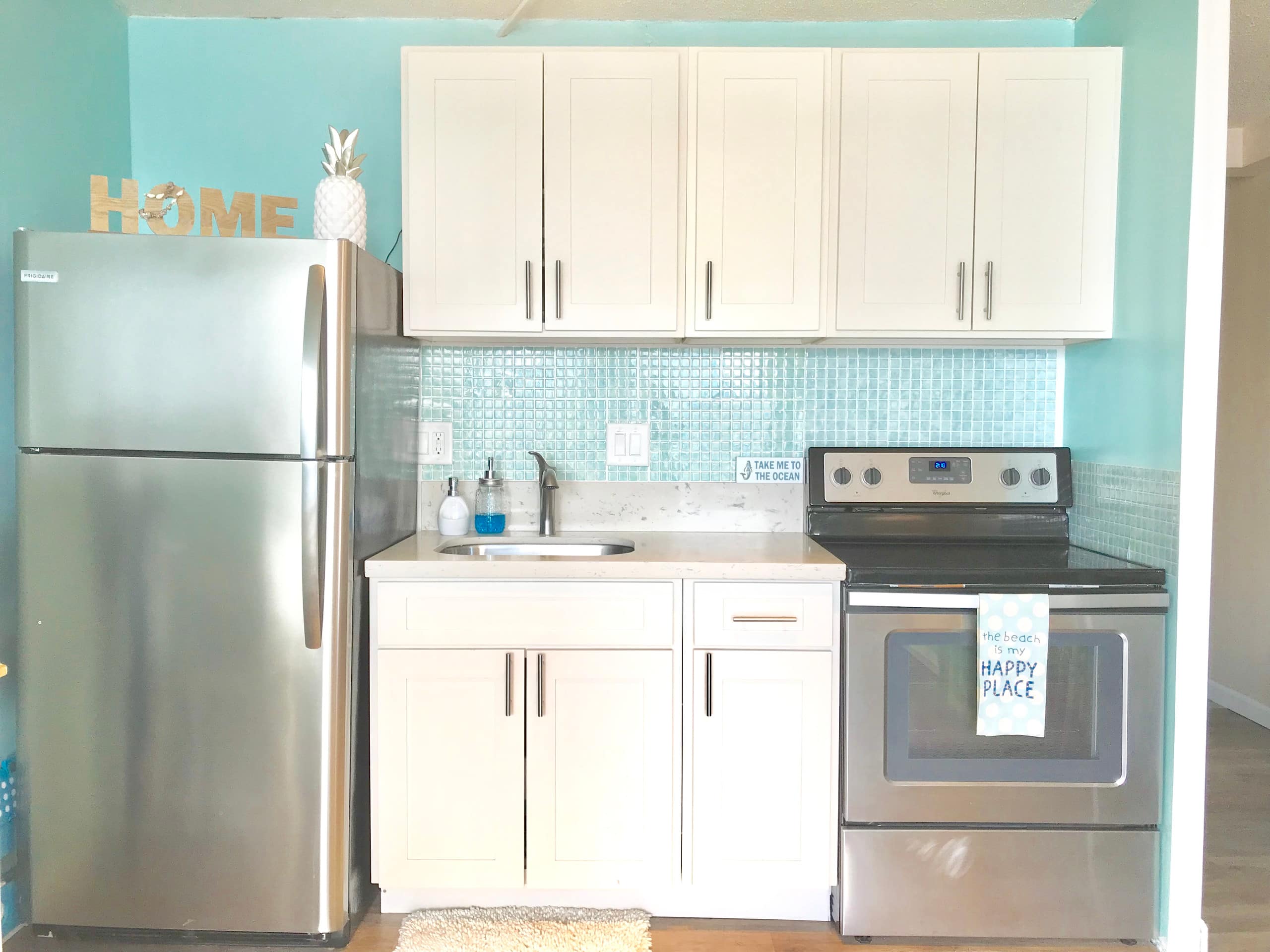 Condo in Honolulu · ★4.82 · Studio · 3 beds · 1 private bath - Image 6