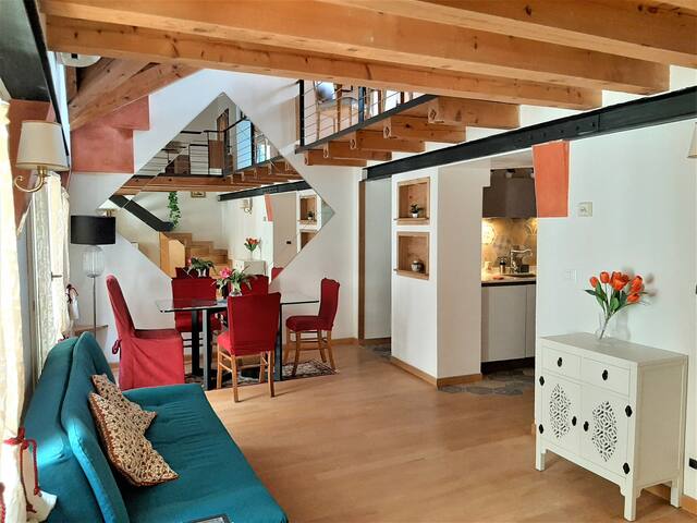 Home San Marco Square with terrace gallery image 3