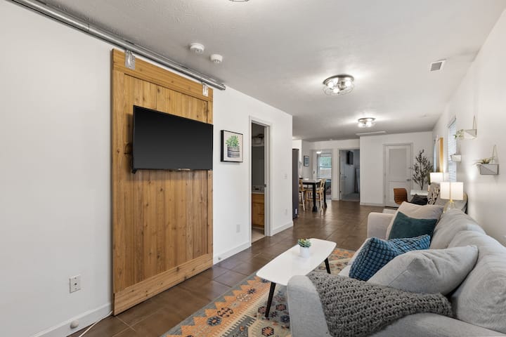 3br Home In Walkable Germantown <2 Mi To Broadway - Nashville, TN