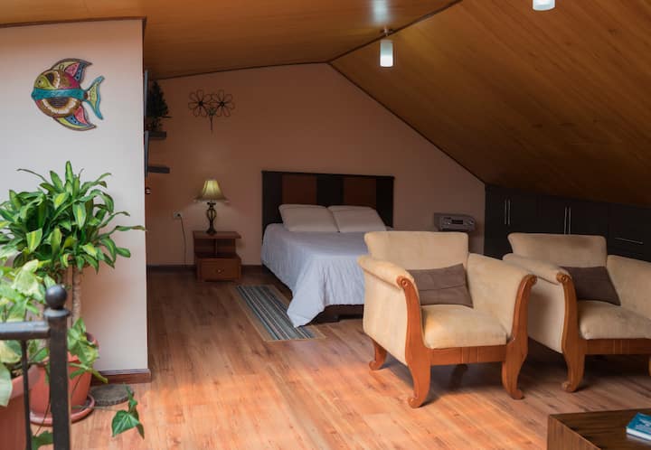 卧室1 -双人床和半床