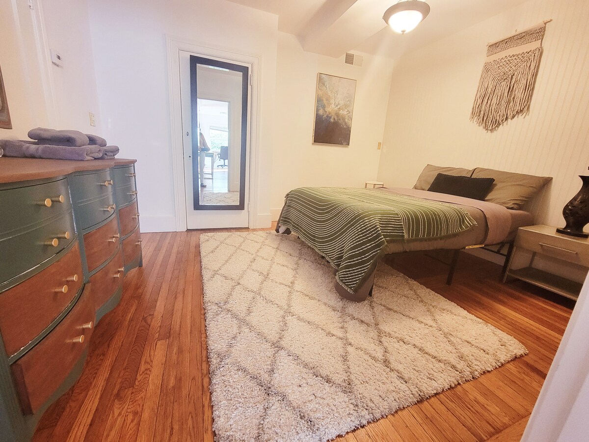 غرفة النوم الثانية