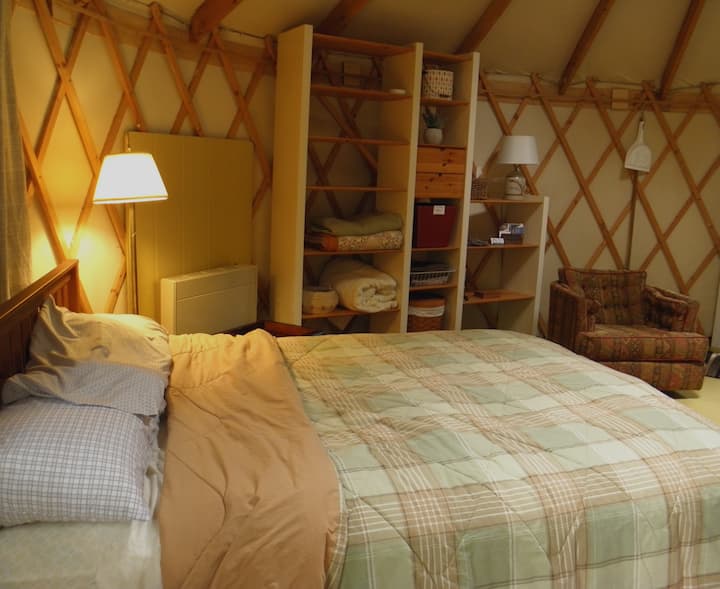 New queen sized bed, extra blankets, and a reading light. A dehumidifier, an ample heater, and ceiling fan are always available. A table fan and air purifier are available when needed.