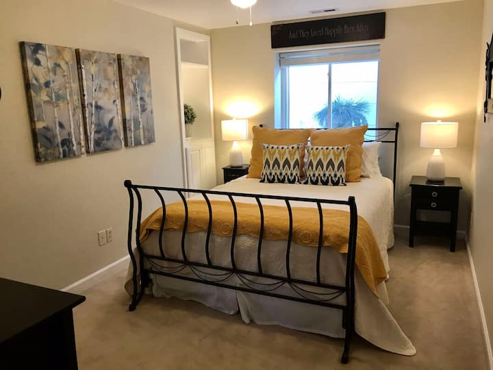 Kitanda cha Malkia #2: Cheery yellow aspen