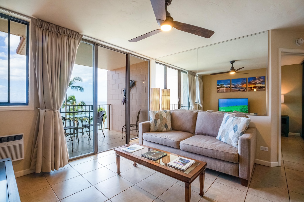 Popular Airbnb listing: *** Beautiful Oceanfront Maui Condo *** in Maalaea
