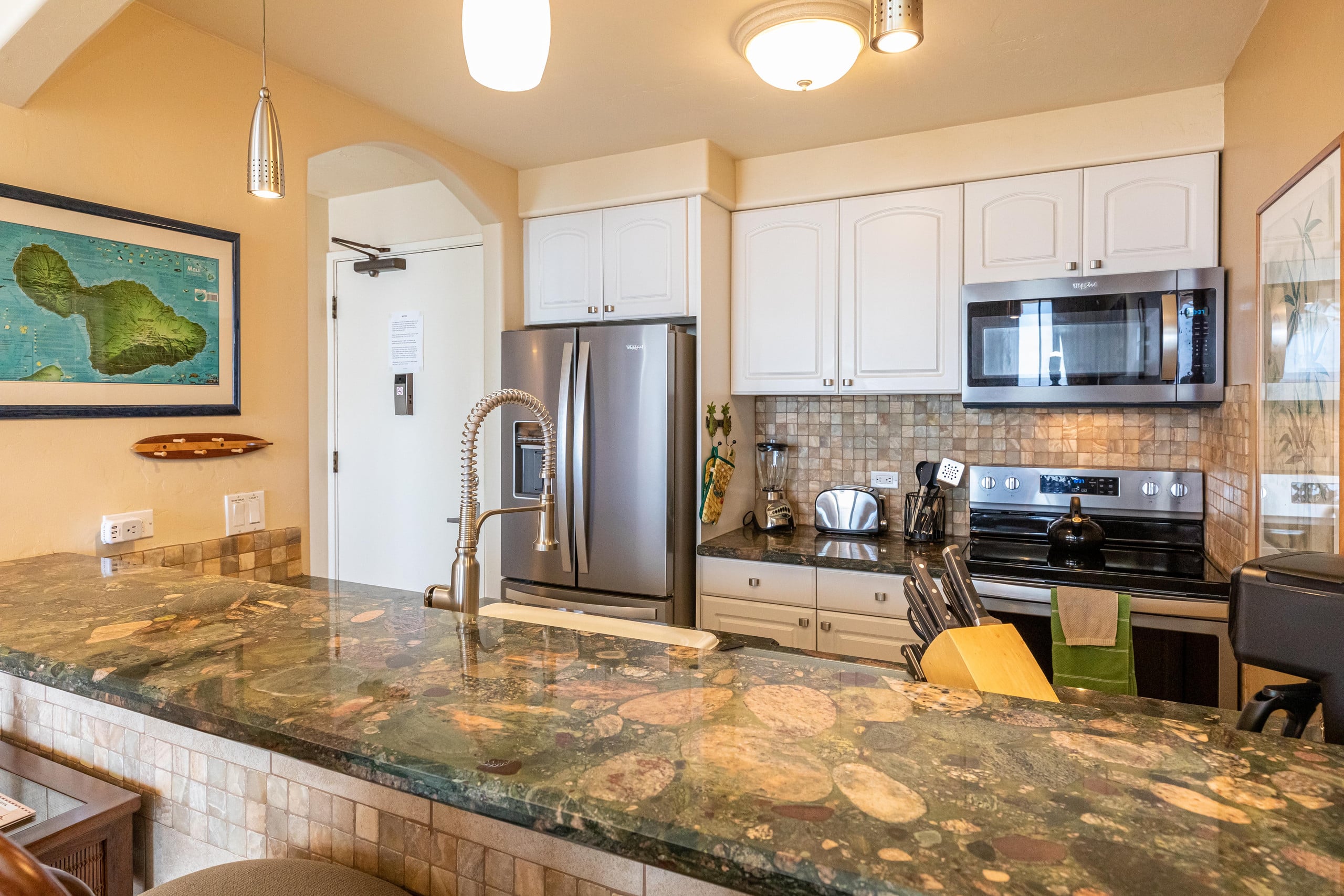 Condo in Kihei · ★4.9 · 1 bedroom · 1 bed · 1 bath - Image 5