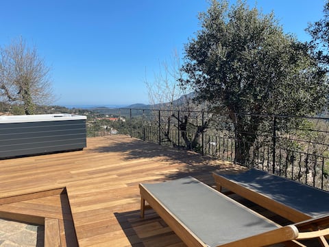 Villa 150 m² – Jacuzzi, between Cannes and St-Raphael