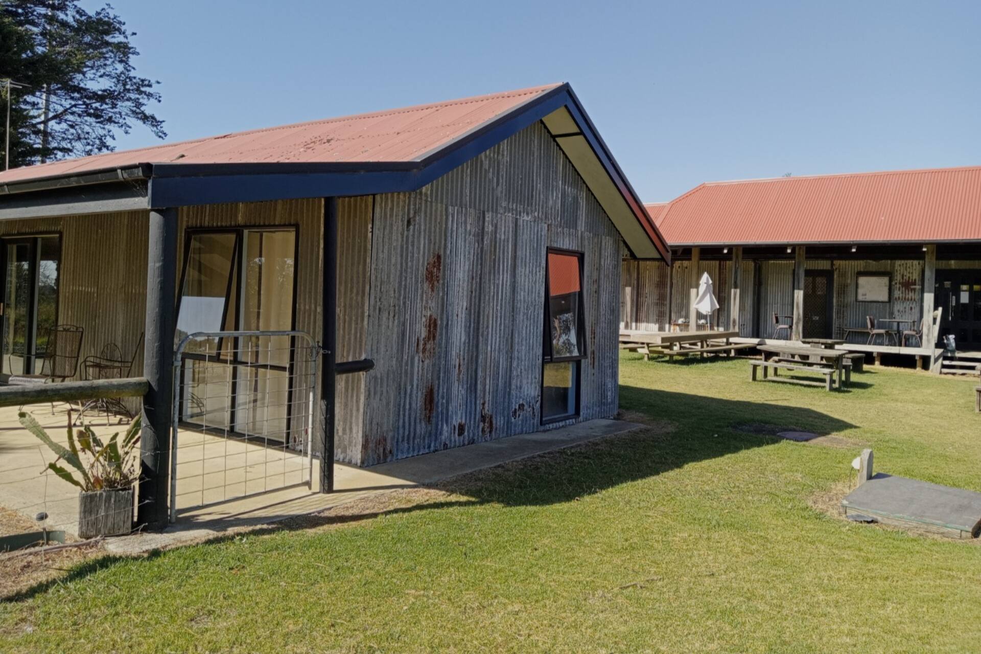 Figs Cottage - French Island General Store