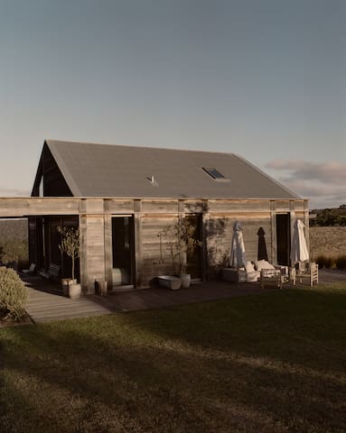 Wensley – Rustic Luxury, Great Ocean Rd Hinterland gallery image 3