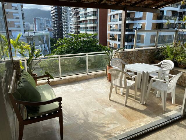 Spacious Penthouse in Ipanema gallery image 5