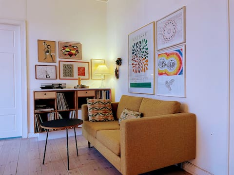 Popular Airbnb listing: Family-friendly apartment in the heart of Vesterbro in Vesterbro Kongens Enghave