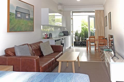 Unit 4. 65A Fitzroy St. Surry Hills