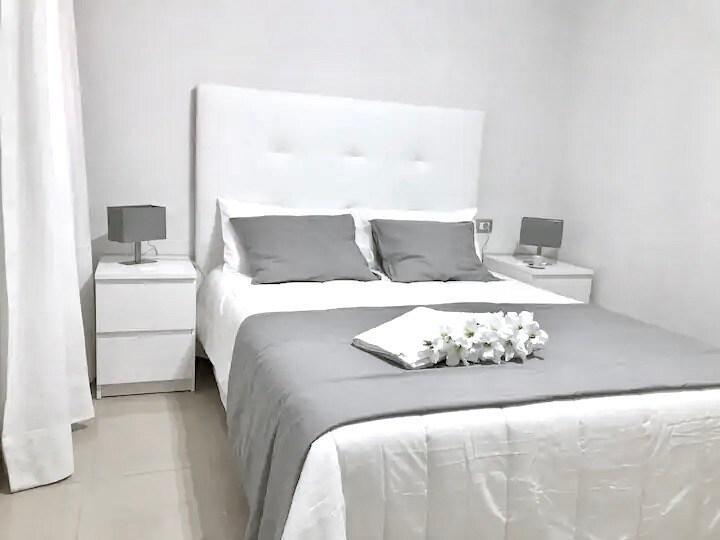 Slaapkamer met tweepersoonsbed