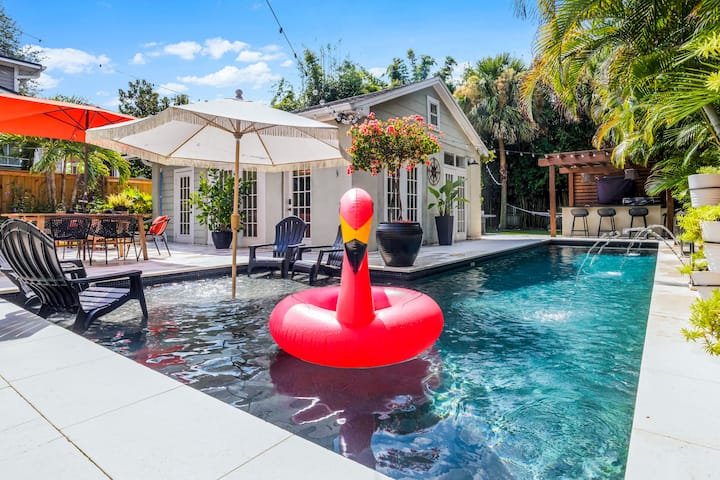 Airbnb Orlando, FL Rental Houses - Tropical Villas Orlando