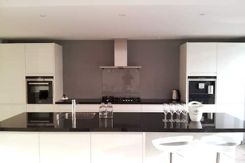 Magnificent house centre Breda, 6 personen