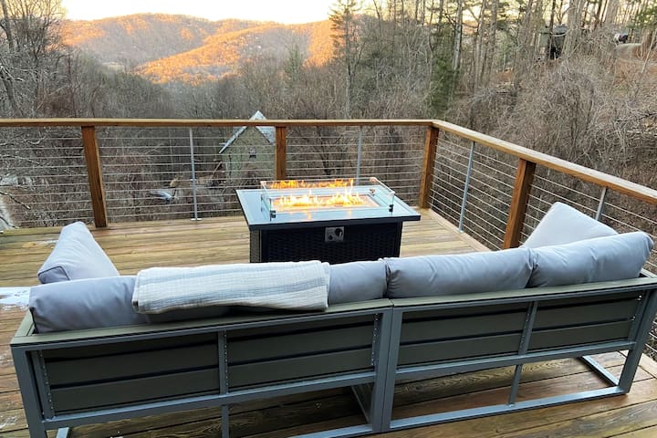 Modern Round House – Mtn Views – 2 Miles to DT AVL gallery image 2