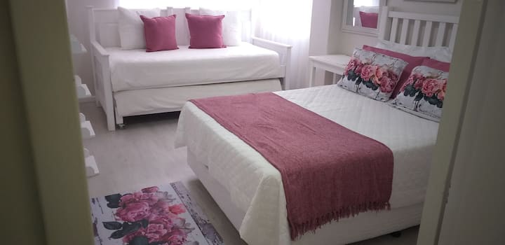 Roll-inn@myrtle Pet Friendly, Wheelchair Friendly - Jeffreys Bay