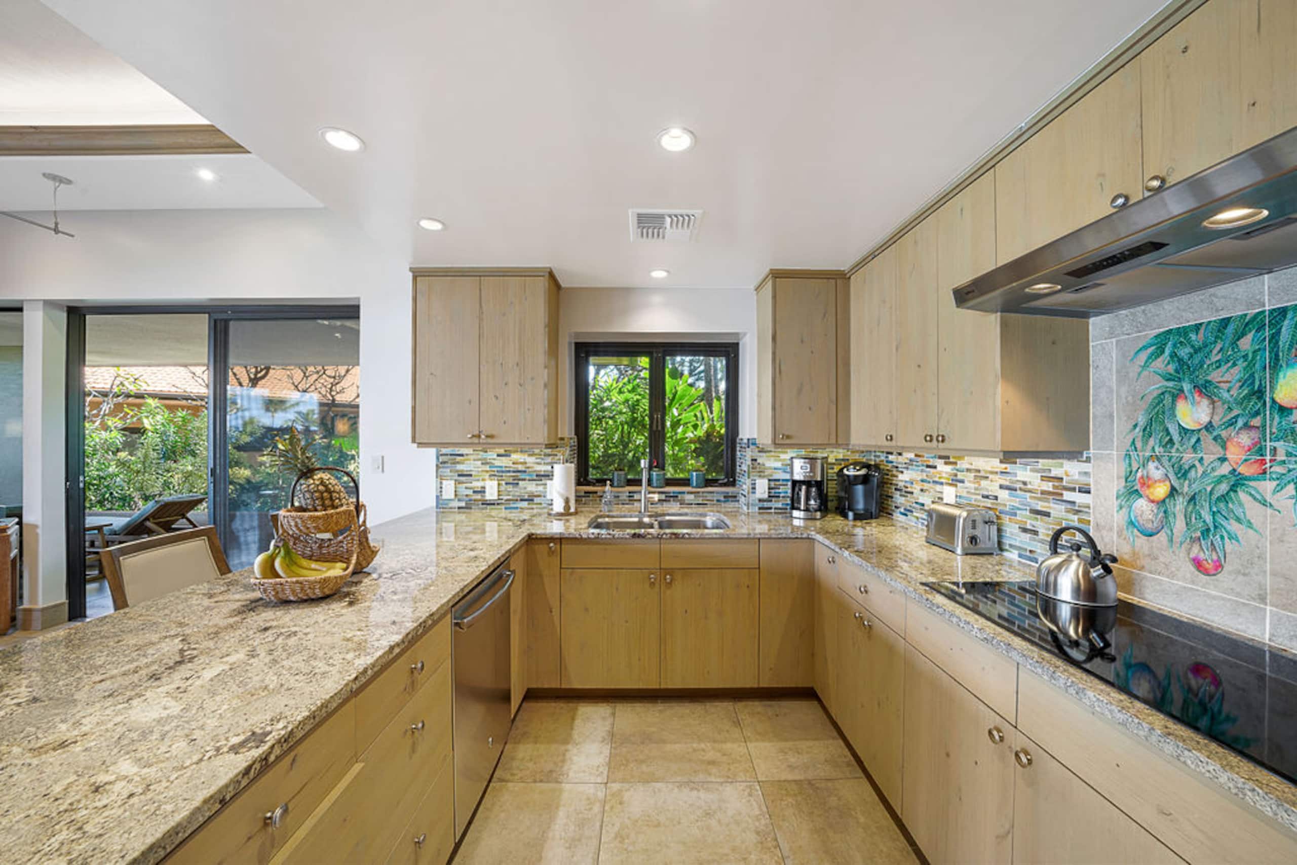 Condo in Kihei · ★4.87 · 2 bedrooms · 3 beds · 2 baths - Image 13