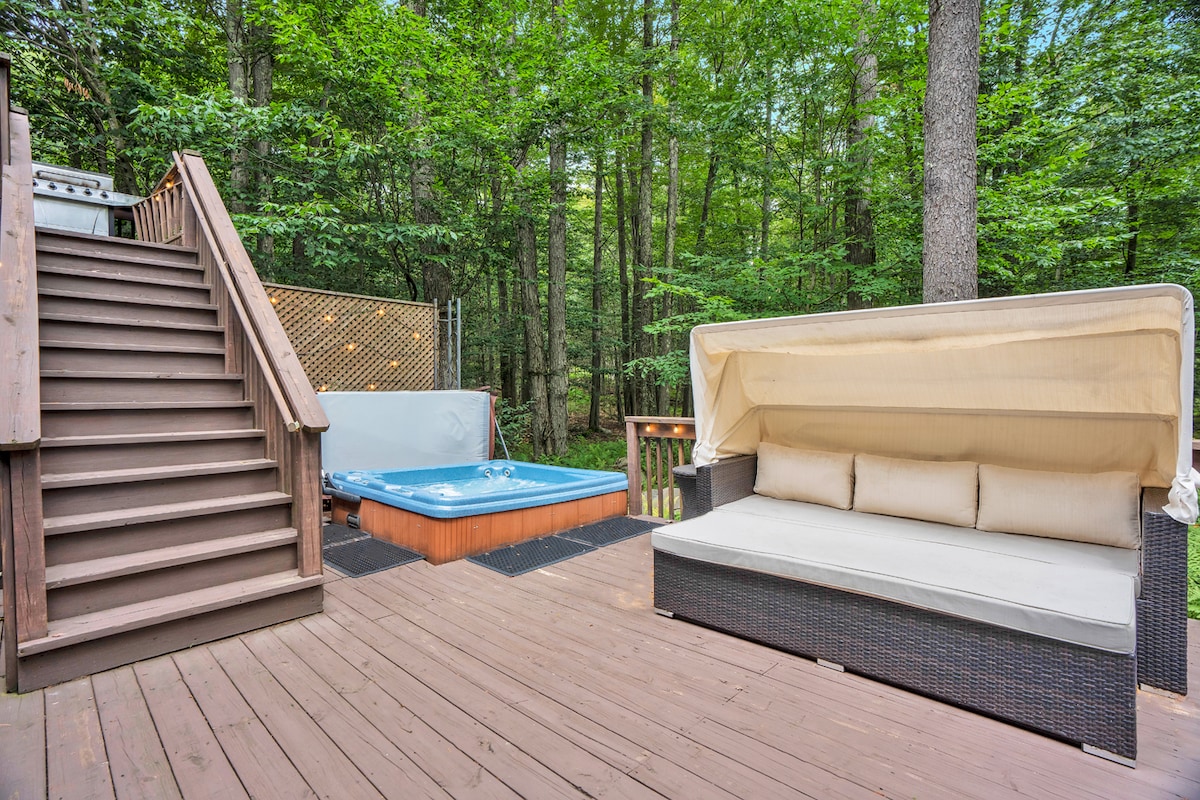 Picture of Pocono Mountains Vacation Rentals with a Hot Tub - Pennsylvania, United ...