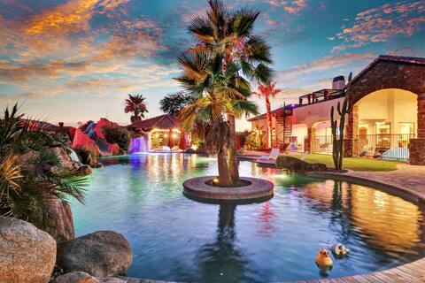 Casa Di Fortuna - Custom Villa with huge pool!
