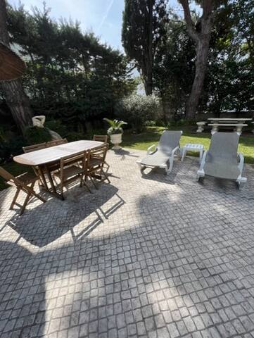 Buganvilia Garden Pool – 300m from the beach gallery image 5