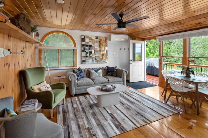 Private Apartment W/mountain Views & Hot Tub - Stowe, VT