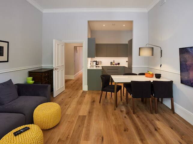 Mid Term 90+ Days Knightsbridge Garden Square gallery image 3