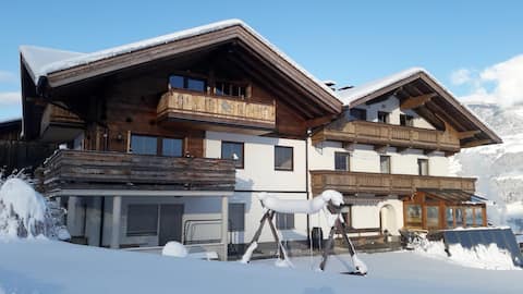 Large Schorpenhof apartment