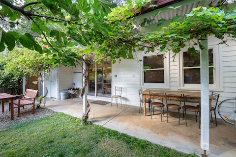 Avalon House: The Bon Accord