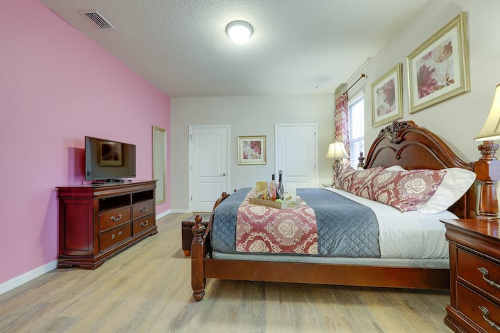 Suite principal en el primer piso con cama King