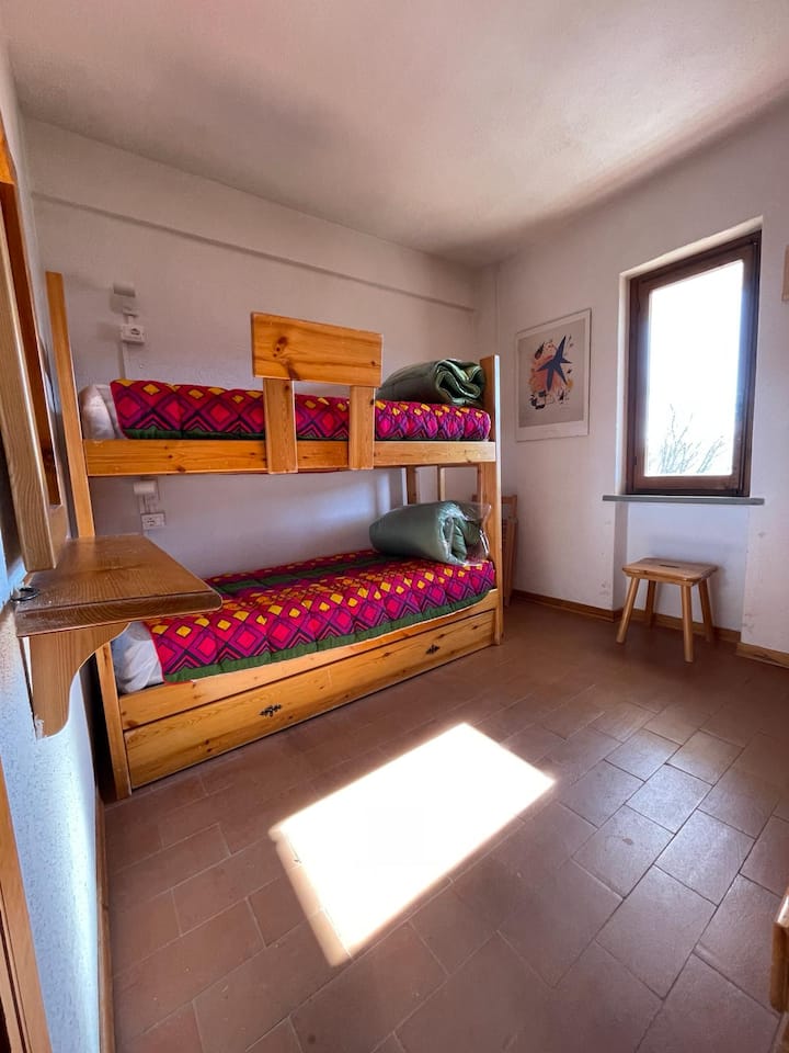 საძინებელი 2