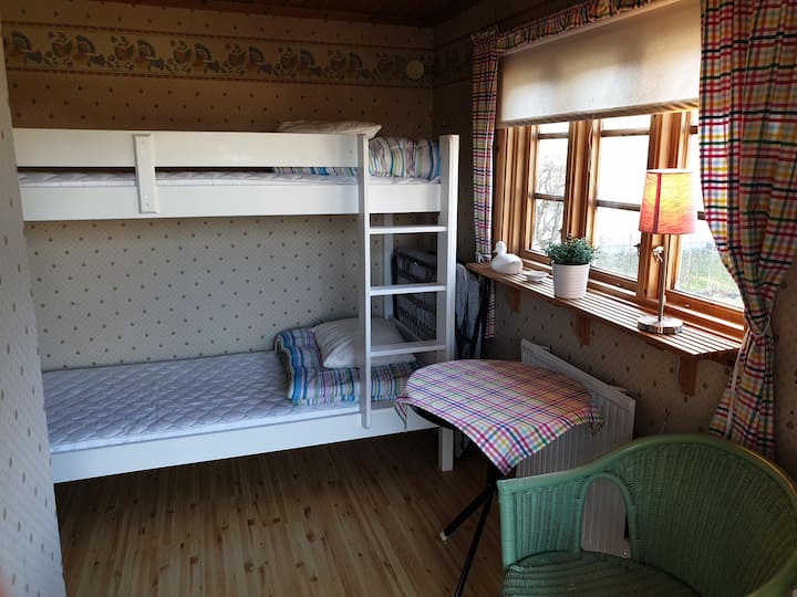 คอทเทจหลังเล็กนอนได้ 2 คน