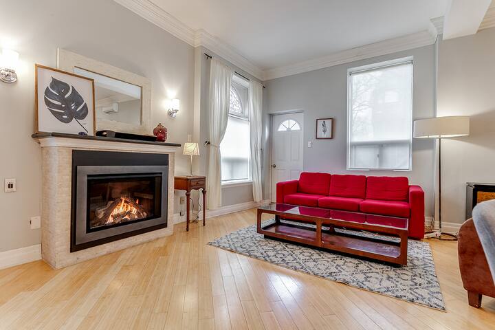 Charming Garden Apartment w/Fireplace + Location! gallery image 2